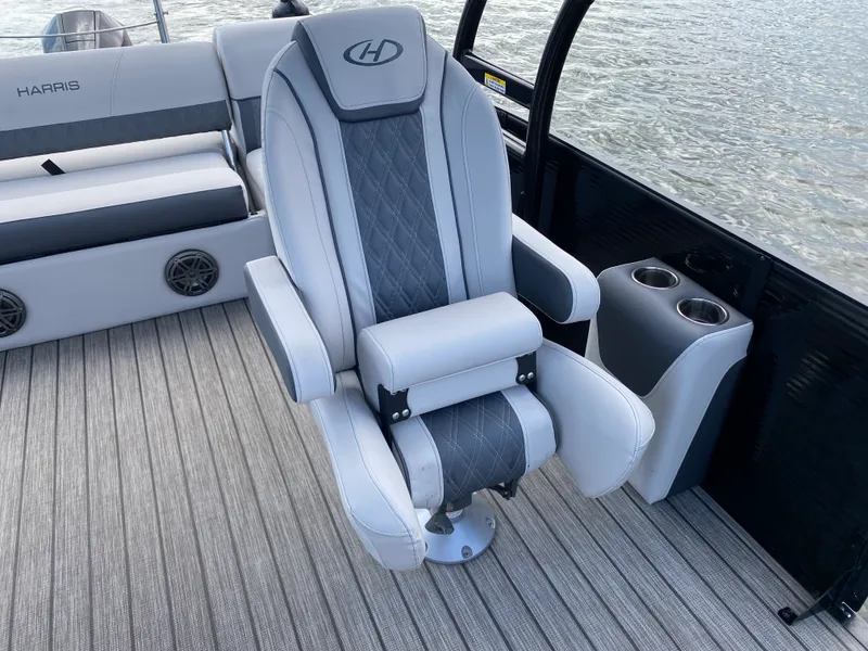 Slide: The Image of Harris SUNLINER SPORT 230 2022 - 10