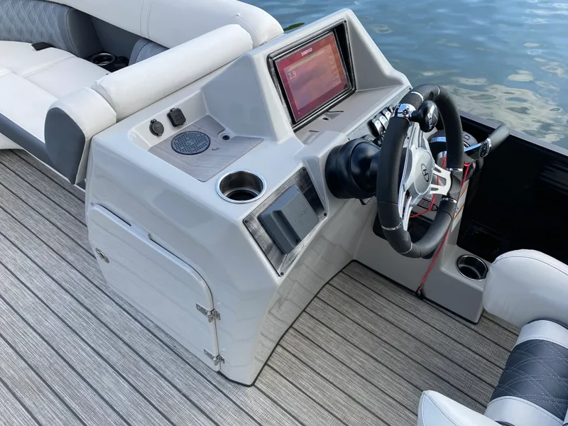 Slide: The Image of Harris SUNLINER SPORT 230 2022 - 11