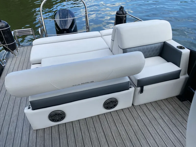 Slide: The Image of Harris SUNLINER SPORT 230 2022 - 16