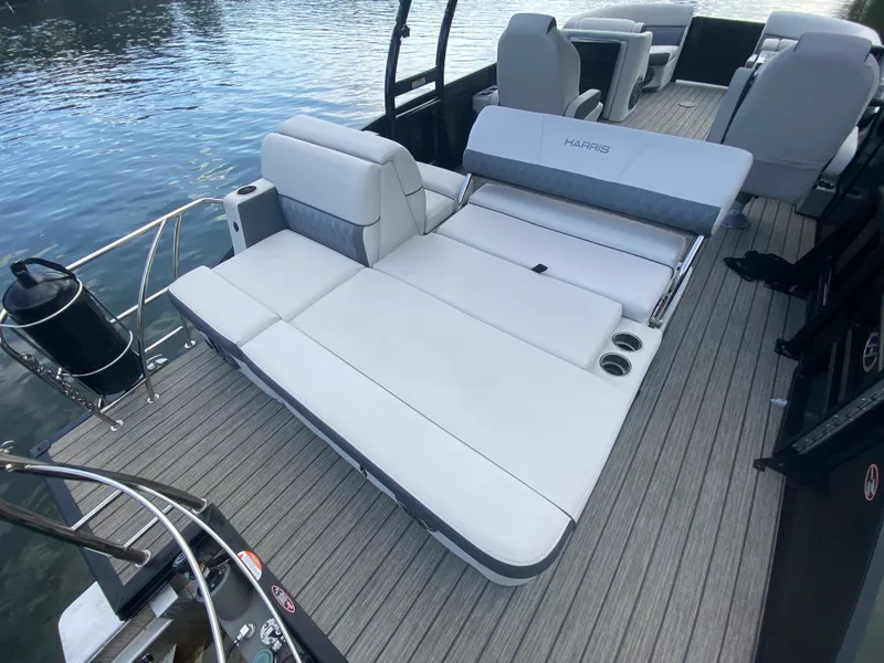 Slide: The Image of Harris SUNLINER SPORT 230 2022 - 17