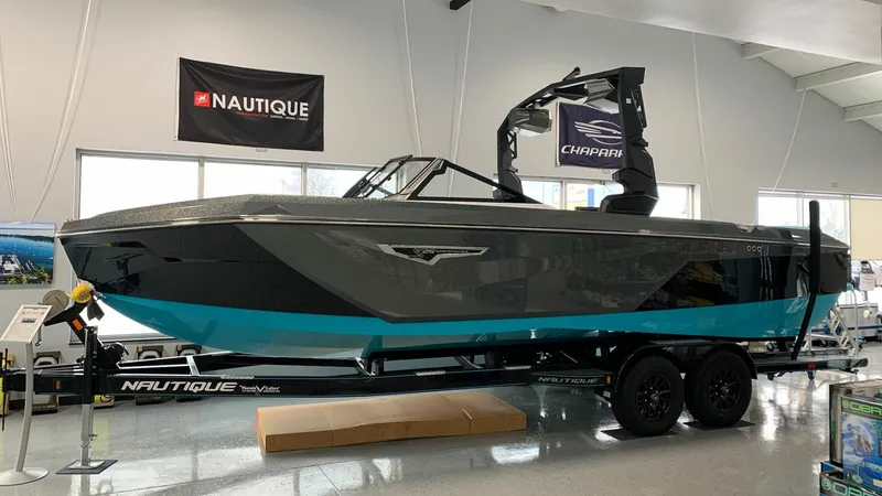 Slide: The Image of Nautique Super Air Nautique S25 - 0
