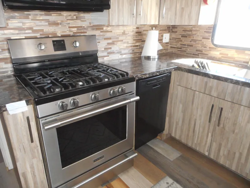 Slide: The Image of Modern kitchen in 2000 Stardust Cruisers Pure Enchantment Share #27 houseboat. - 12