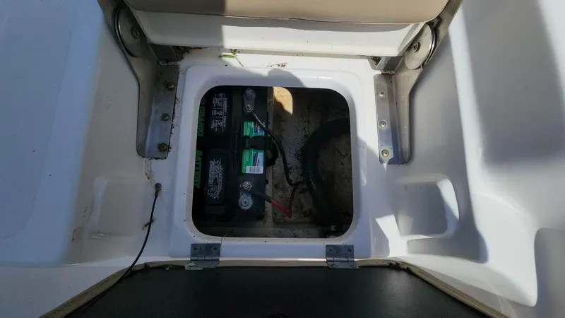 Slide: The Image of NauticStar 2140 Sport 2020 - 52