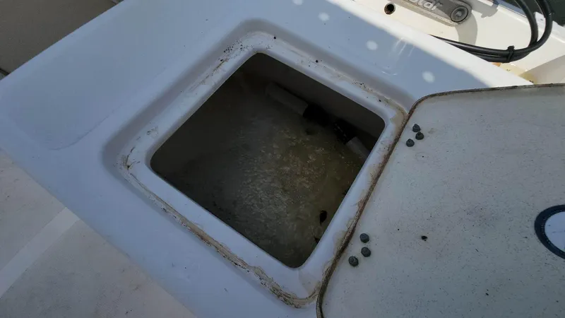 Slide: The Image of NauticStar 2140 Sport 2020 - 53