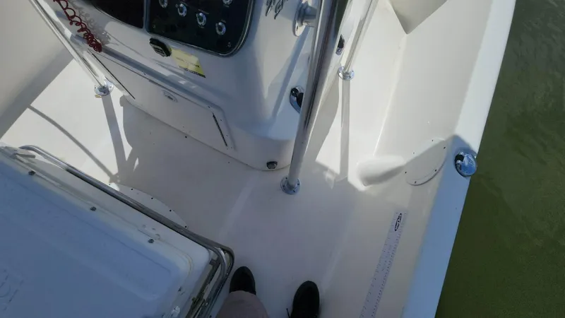 Slide: The Image of NauticStar 2140 Sport 2020 - 62