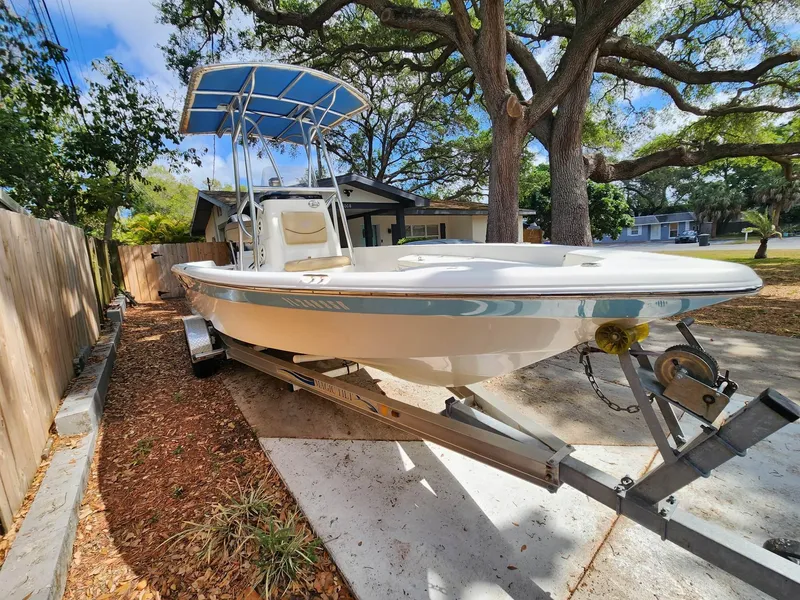 Slide: The Image of NauticStar 2140 Sport 2020 - 67