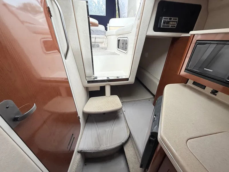 Slide: The Image of Sea Ray 260 SUNDANCER 2008 - 10