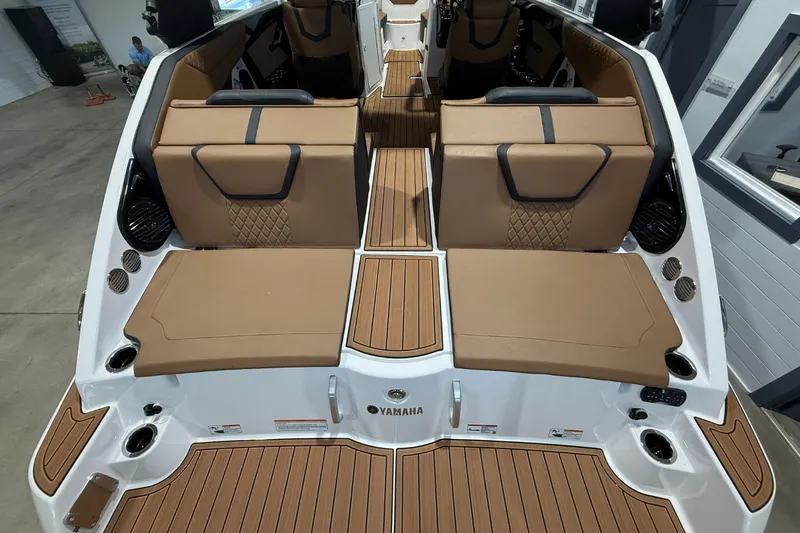 Slide: The Image of Yamaha 222SD 2026 - 7