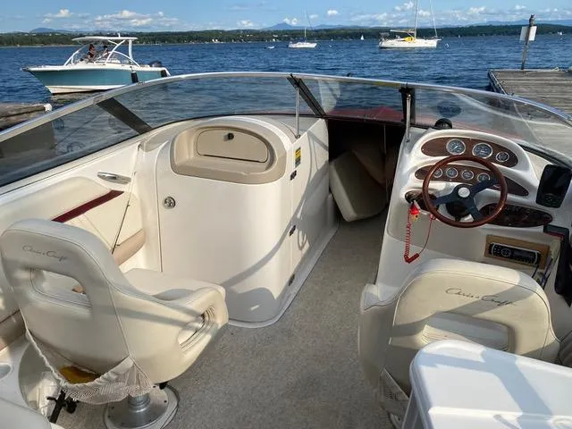 Slide: The Image of Chris-Craft 24 1999 - 7