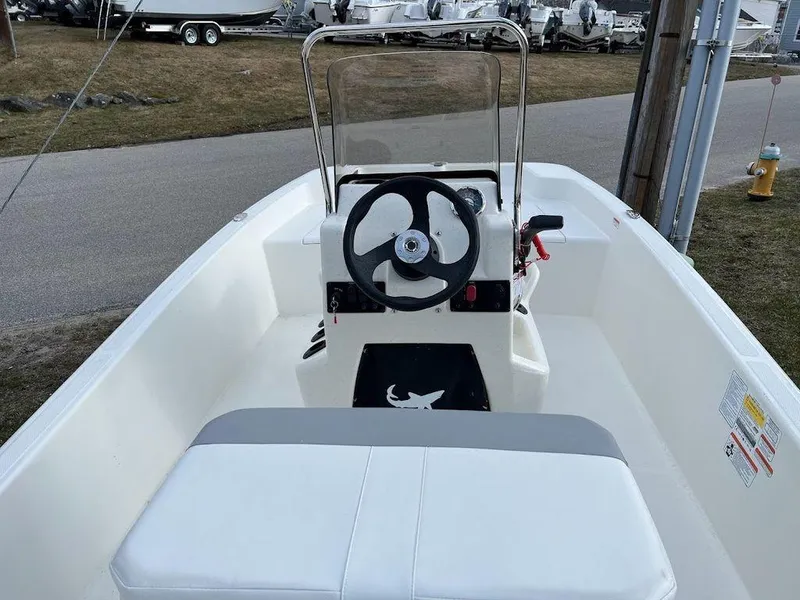 Slide: The Image of Mako Pro Skiff 15 CC 2023 - 3