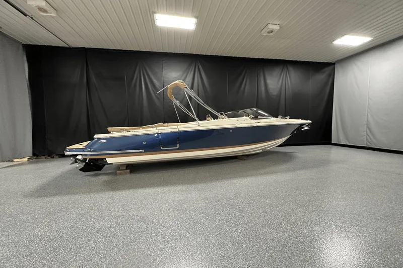 Slide: The Image of Chris-Craft Launch 25 GT 2024 - 1