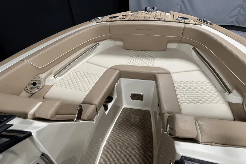 Slide: The Image of Chris-Craft Launch 25 GT 2024 - 102