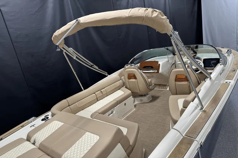 Slide: The Image of Chris-Craft Launch 25 GT 2024 - 11