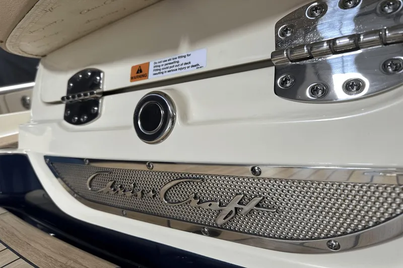 Slide: The Image of Chris-Craft Launch 25 GT 2024 - 23