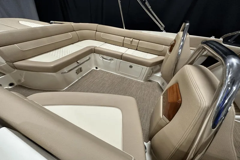Slide: The Image of Chris-Craft Launch 25 GT 2024 - 9