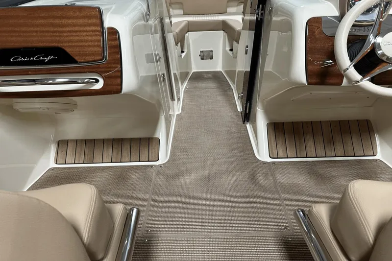 Slide: The Image of Chris-Craft Launch 25 GT 2024 - 93
