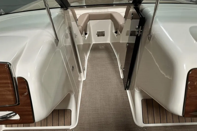 Slide: The Image of Chris-Craft Launch 25 GT 2024 - 95