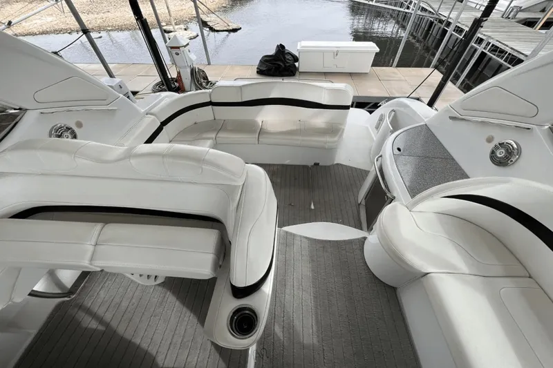 Slide: The Image of Formula 37 PC 2009 - 10