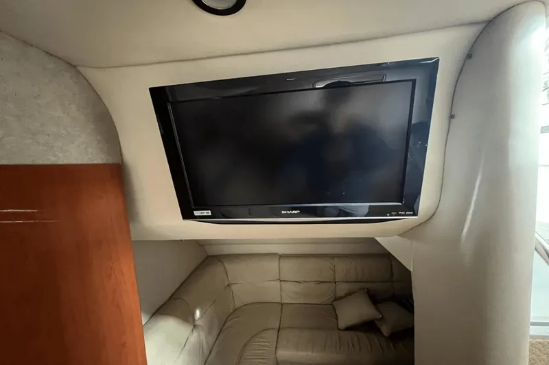 Slide: The Image of Formula 37 PC 2009 - 14