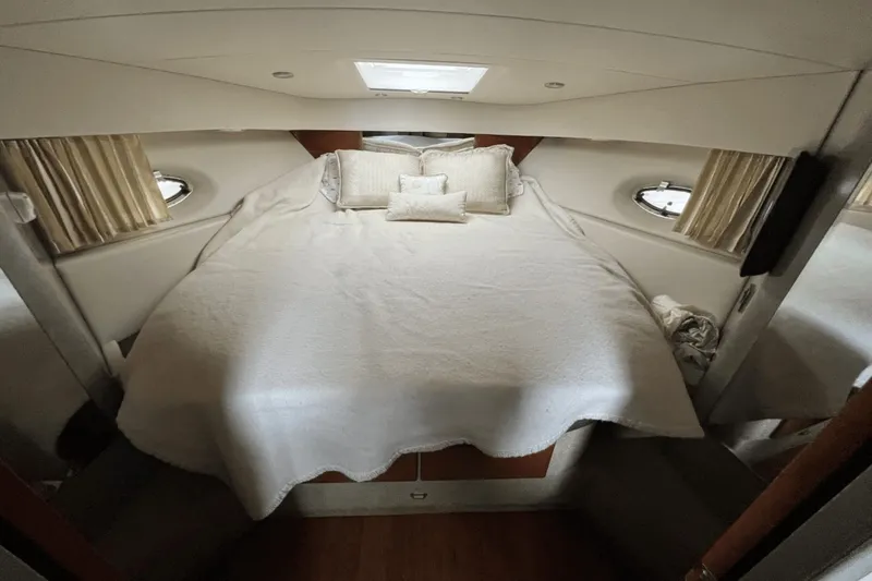 Slide: The Image of Formula 37 PC 2009 - 18