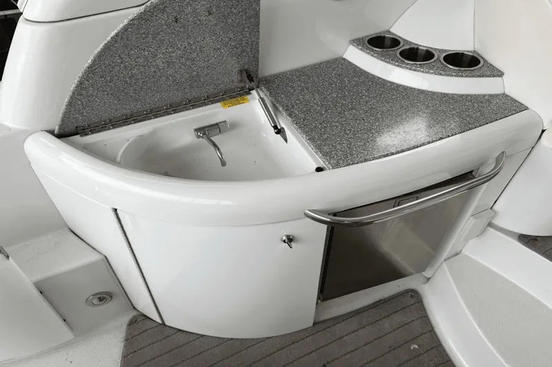 Slide: The Image of Formula 37 PC 2009 - 24