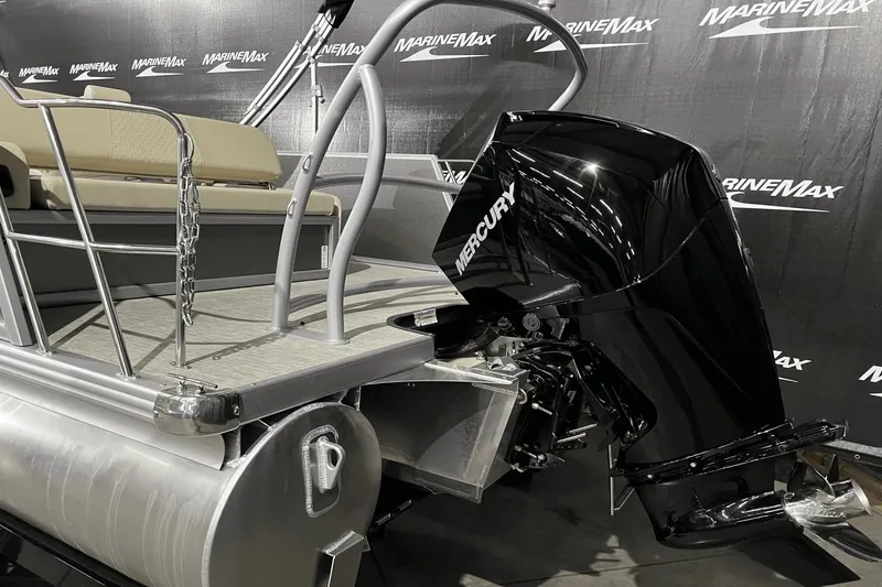 Slide: The Image of Premier 250 Sunsation 2023 - 4