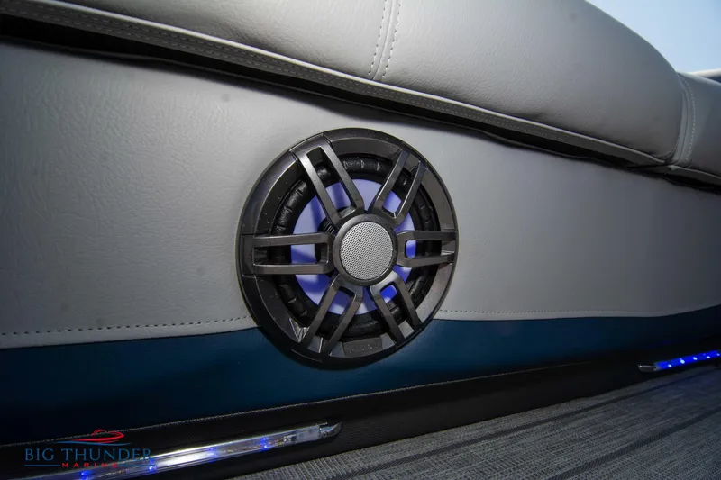 Slide: The Image of Speaker detail on 2022 Manitou 25 OASIS RF SHP boat interior. - 9