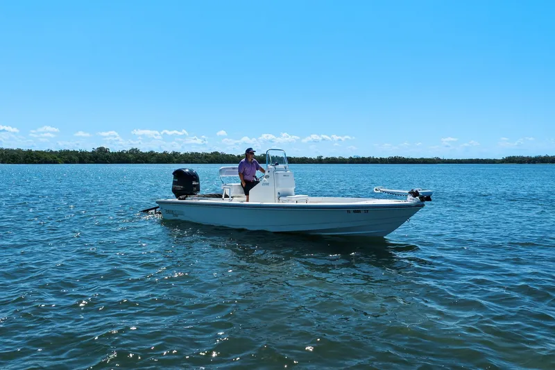 Slide: The Image of Maverick 2200 TRS 2021 - 13