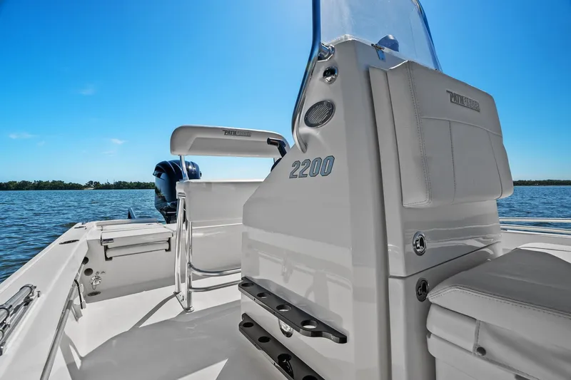 Slide: The Image of Maverick 2200 TRS 2021 - 28