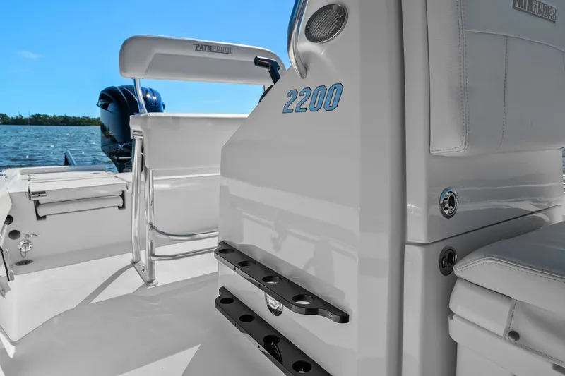 Slide: The Image of Maverick 2200 TRS 2021 - 29