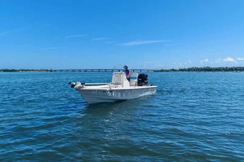 Slide: The Image of Maverick 2200 TRS 2021 - 7