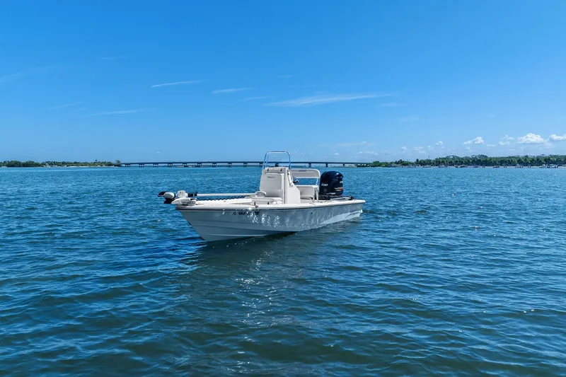 Slide: The Image of Maverick 2200 TRS 2021 - 8