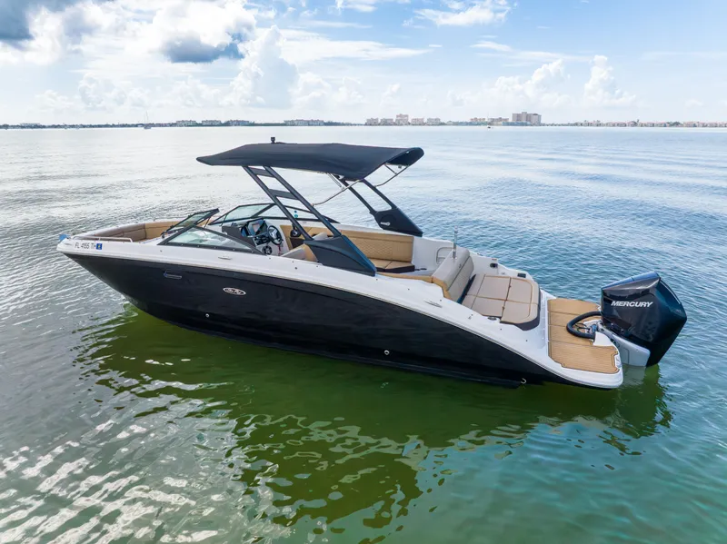 Slide: The Image of Sea Ray 270 SDX OB 2022 - 13