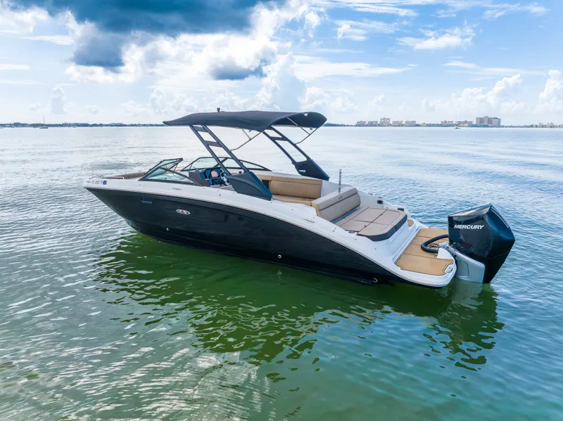 Slide: The Image of Sea Ray 270 SDX OB 2022 - 14
