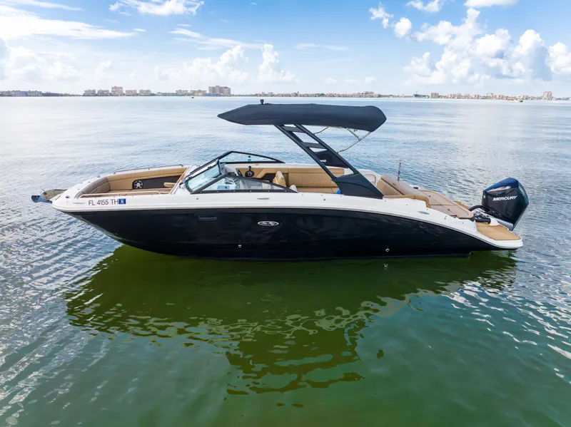 Slide: The Image of Sea Ray 270 SDX OB 2022 - 5
