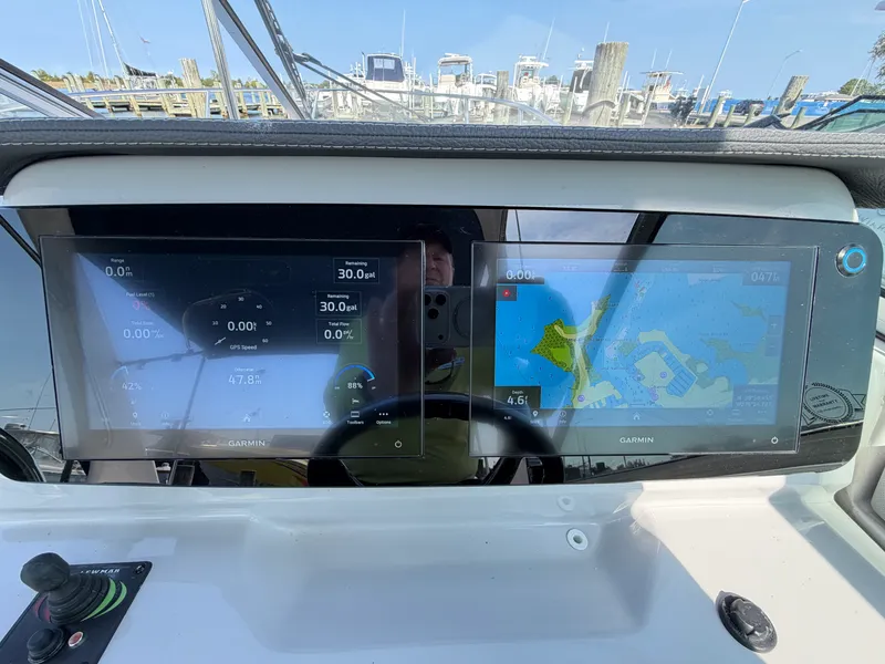 Slide: The Image of Regal 26 XO 2024 - 25