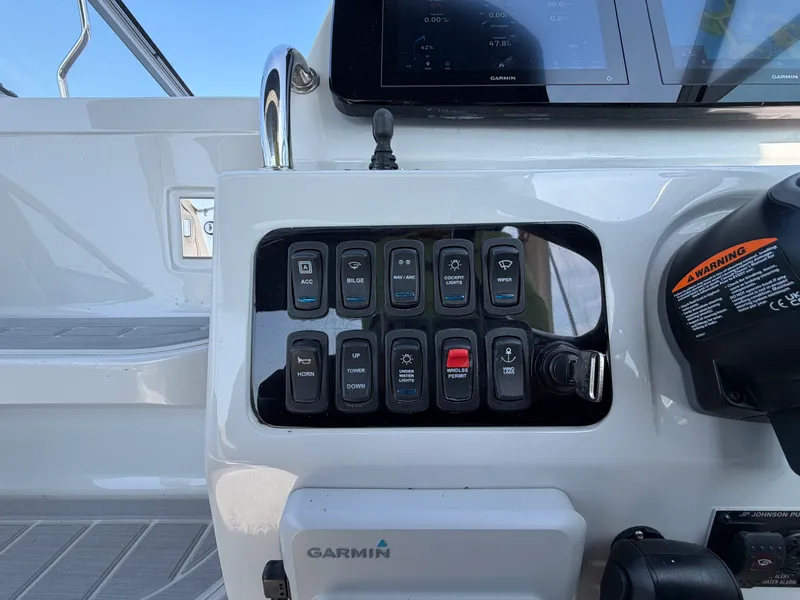 Slide: The Image of Regal 26 XO 2024 - 27