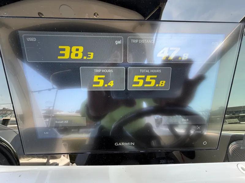 Slide: The Image of Regal 26 XO 2024 - 29