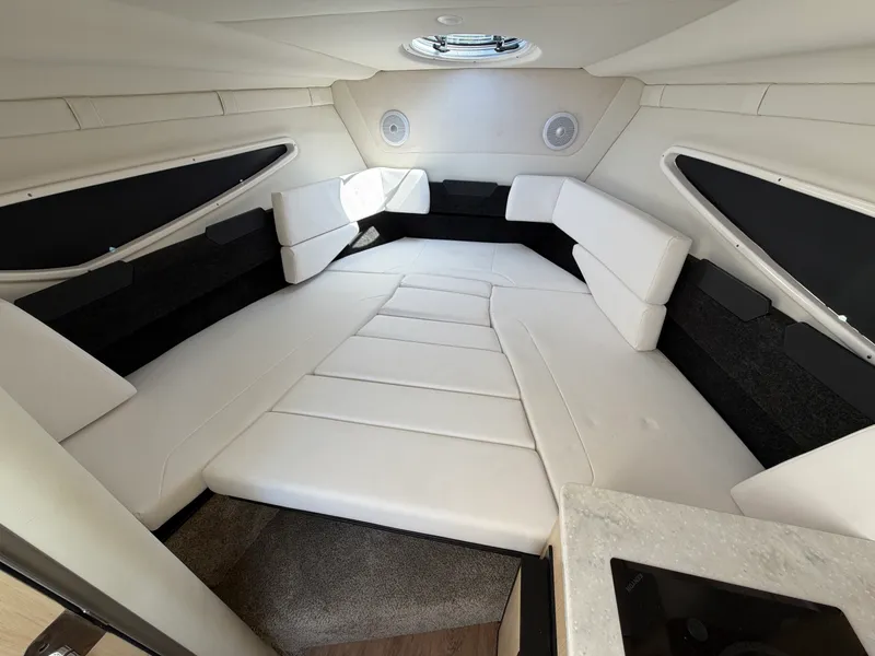 Slide: The Image of Regal 26 XO 2024 - 45