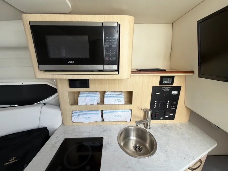 Slide: The Image of Regal 26 XO 2024 - 51