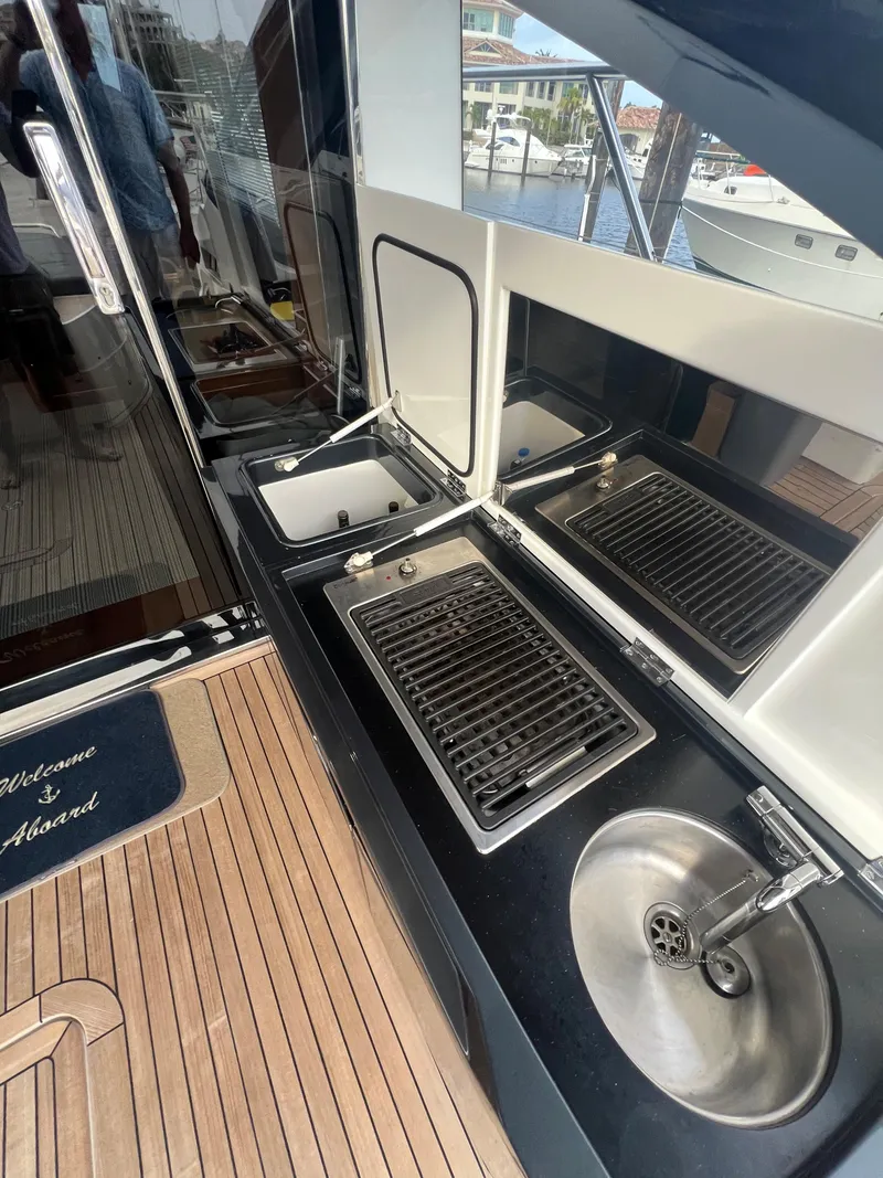 Slide: The Image of Princess V58 2018 - 62