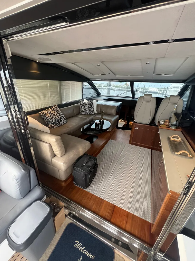 Slide: The Image of Princess V58 2018 - 64