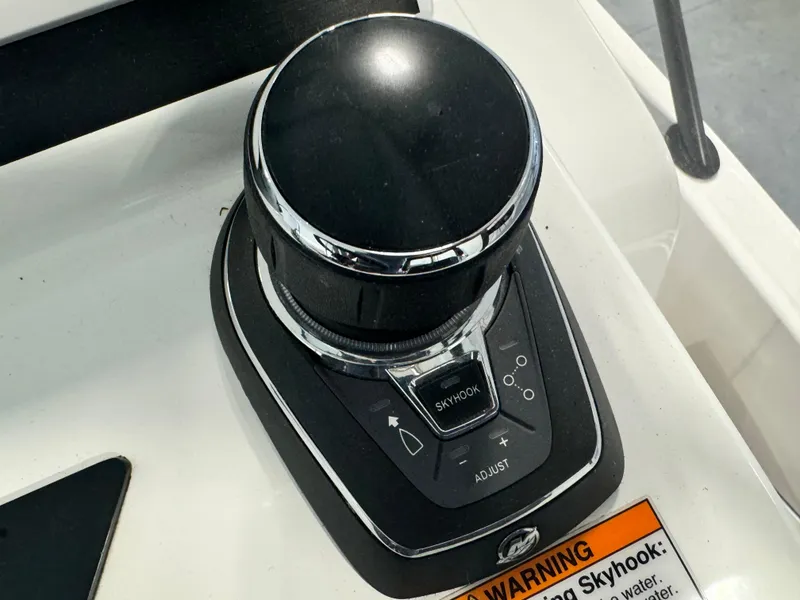 Slide: The Image of Joystick control on 2023 Beneteau Flyer 9 SUNdeck boat. - 20