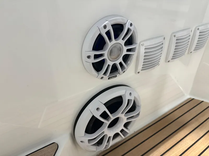 Slide: The Image of Close-up of speakers on 2023 Beneteau Flyer 9 SUNdeck boat. - 21
