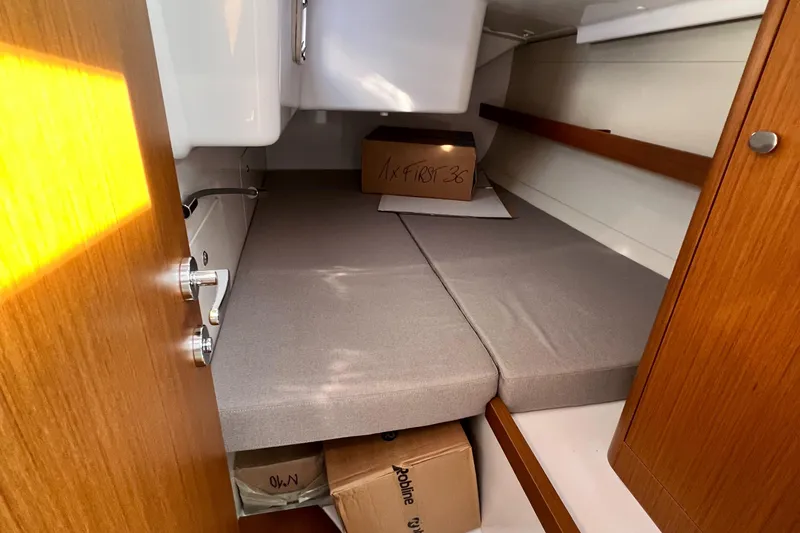 Slide: The Image of Beneteau First 36 2023 - 52