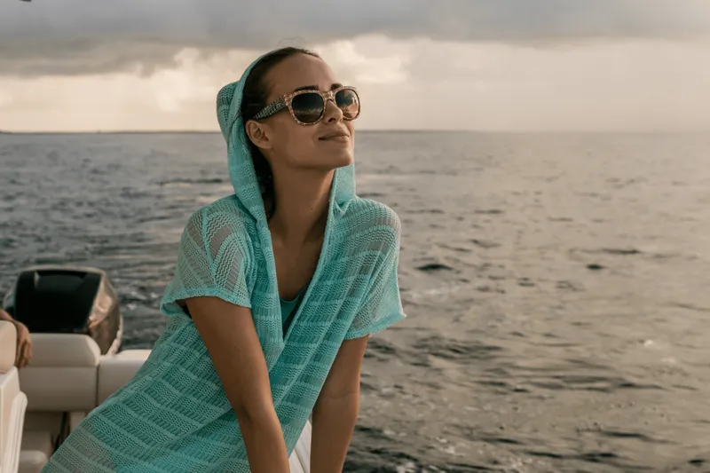 Slide: The Image of Boston Whaler 280 Outrage 2026 - 30