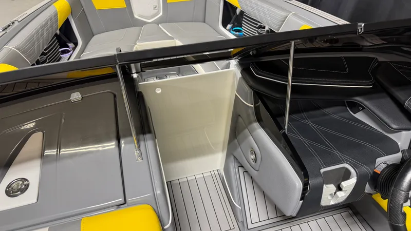 Slide: The Image of Nautique G23 2019 - 72