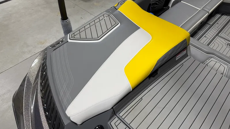 Slide: The Image of Nautique G23 2019 - 14
