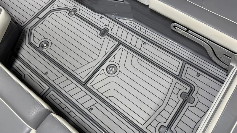 Slide: The Image of Nautique G23 2019 - 48