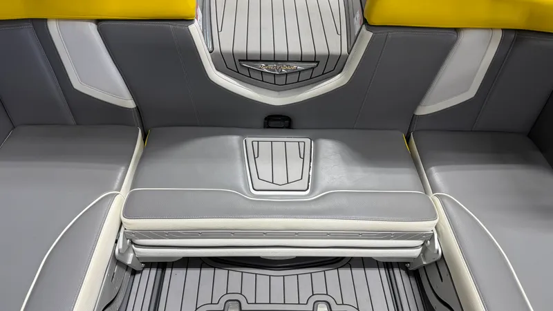 Slide: The Image of Nautique G23 2019 - 26